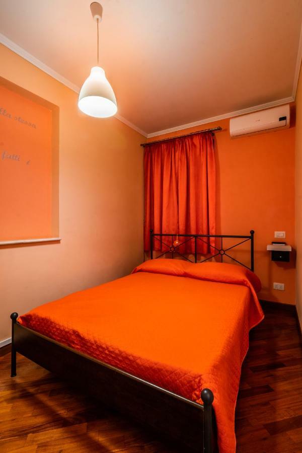 Il Bacio E La Nocciola Bed and Breakfast Labico Exteriör bild